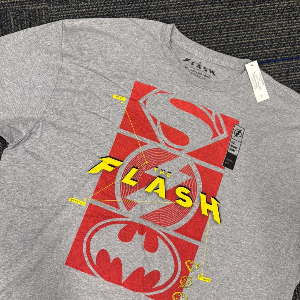 The Flash Superman Batman Graphic T-Shirt DC Comics Warner Bros 2XL‎